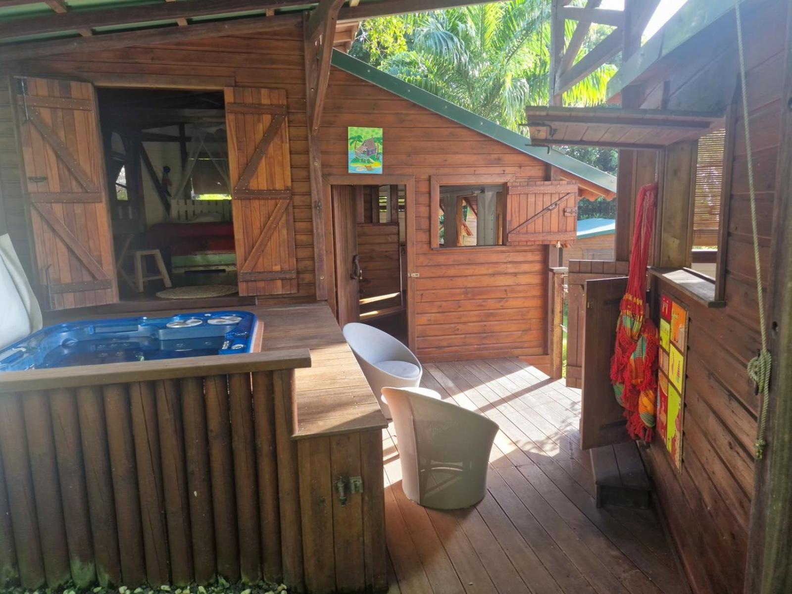Les Bananes Vertes Ecolodges Сент-Клод Екстер'єр фото